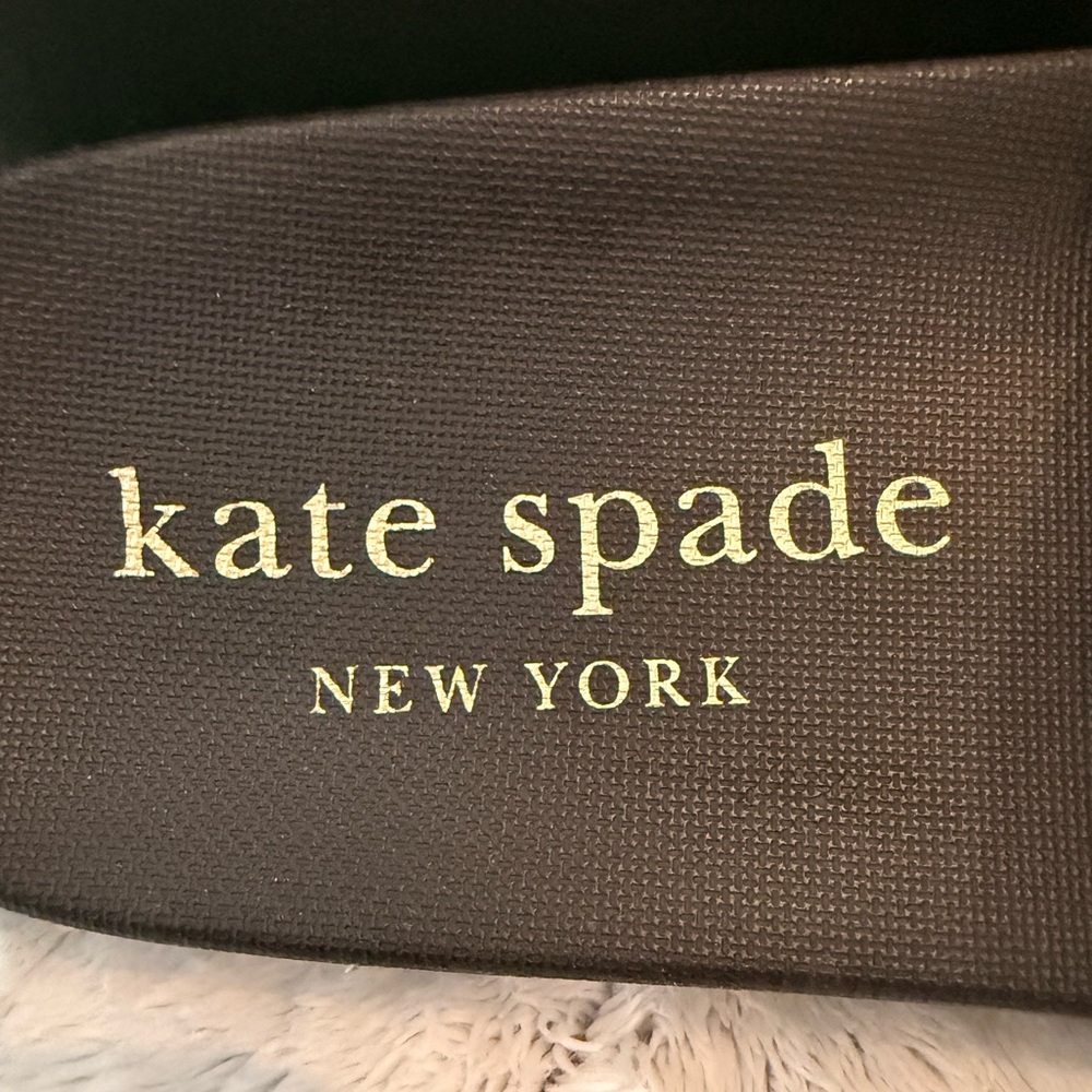 Kate Spade Black and Cream Clover Sandals - Picture 6 of 8